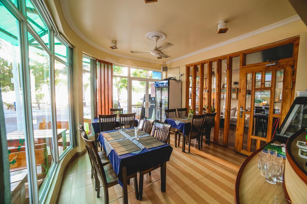 Relax Beach Inn Μαλέ Εξωτερικό φωτογραφία